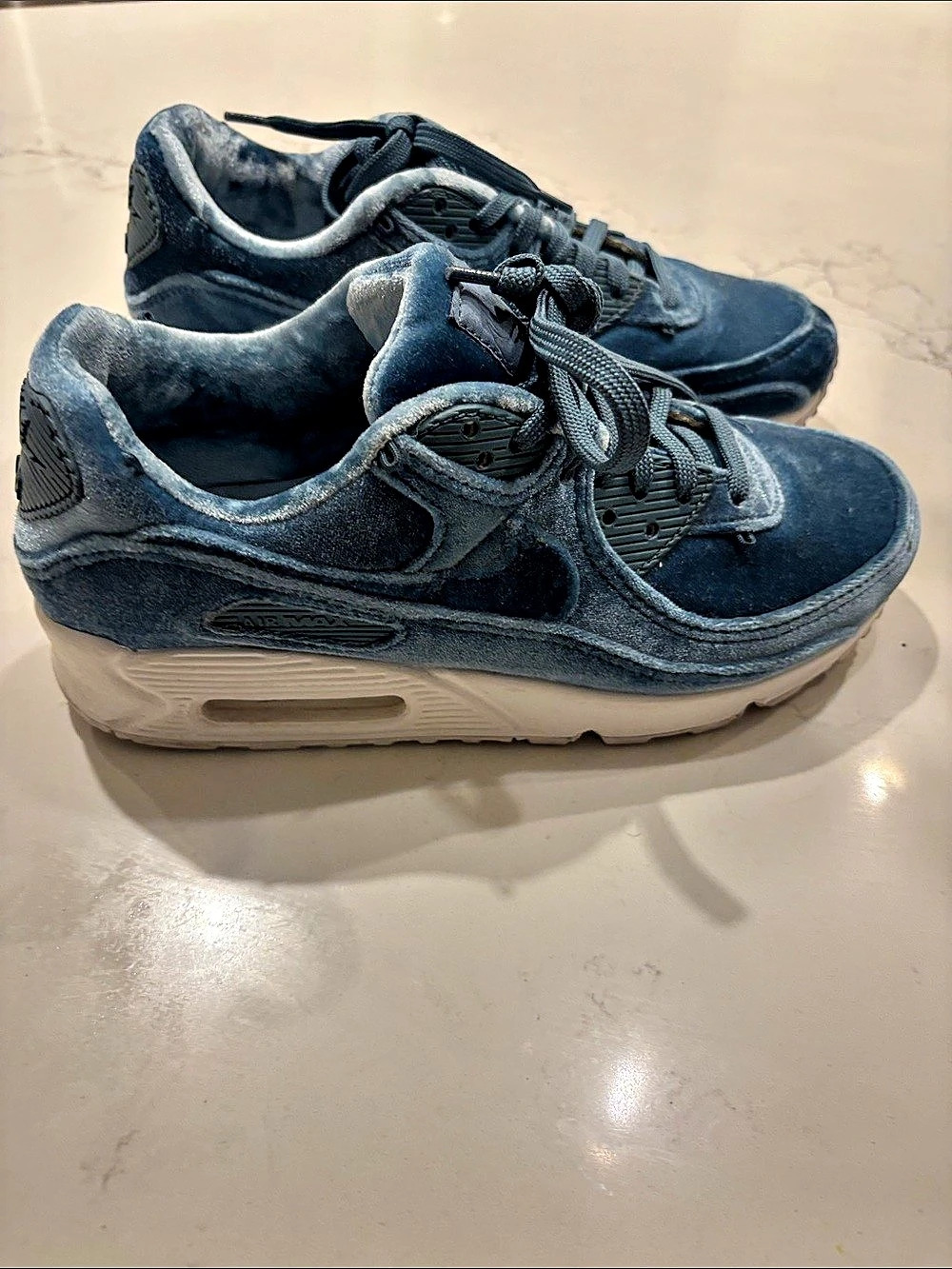 Nike Air Max Blue & White Sneakers
